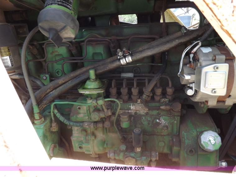 image for item H1805 1975 John Deere 4630 tractor