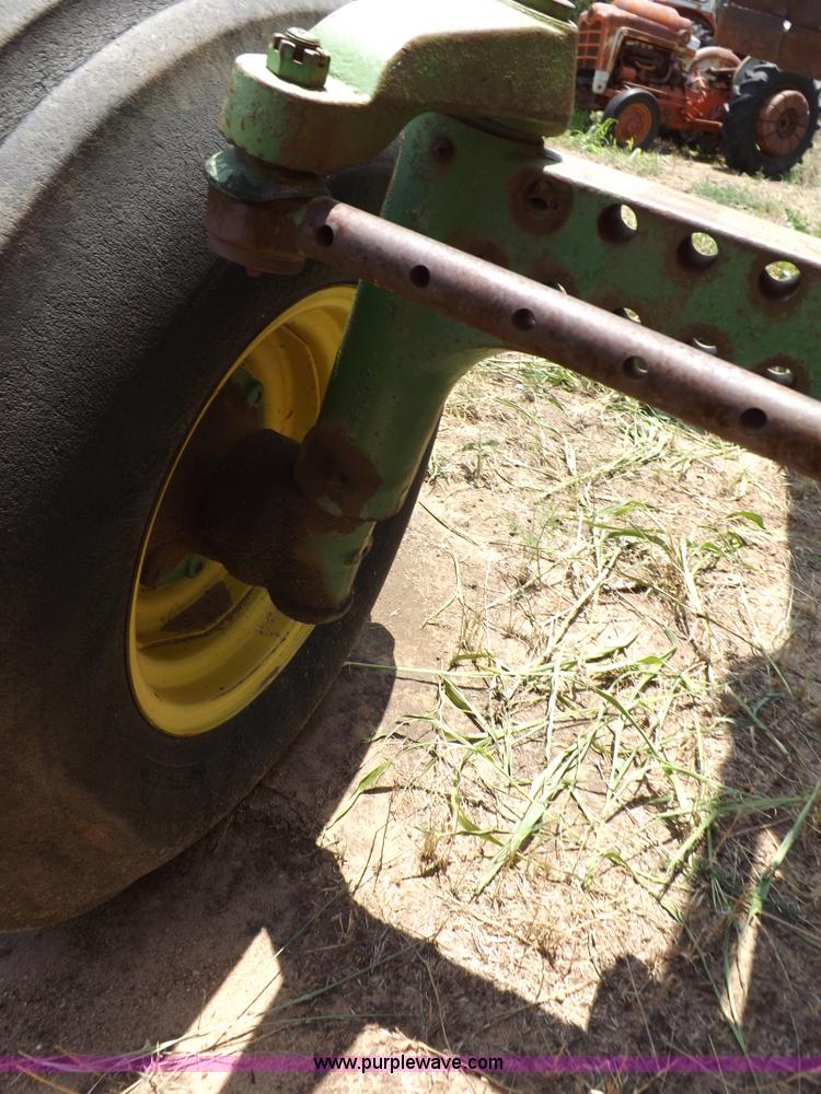 image for item H1805 1975 John Deere 4630 tractor