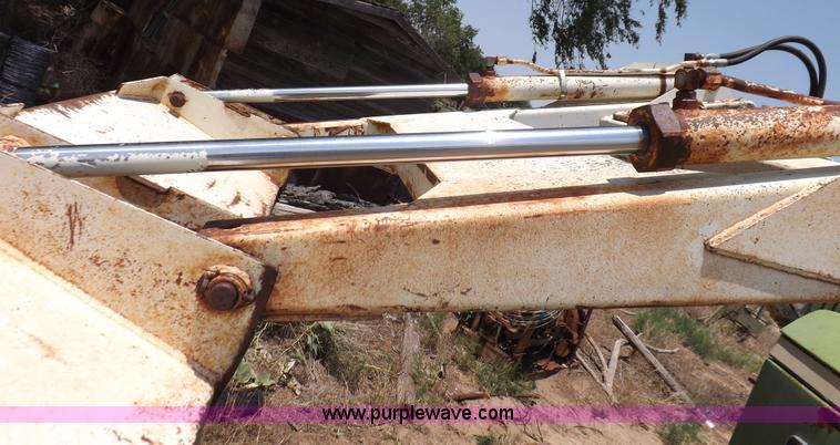 image for item H1805 1975 John Deere 4630 tractor