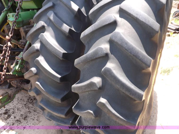 image for item H1805 1975 John Deere 4630 tractor