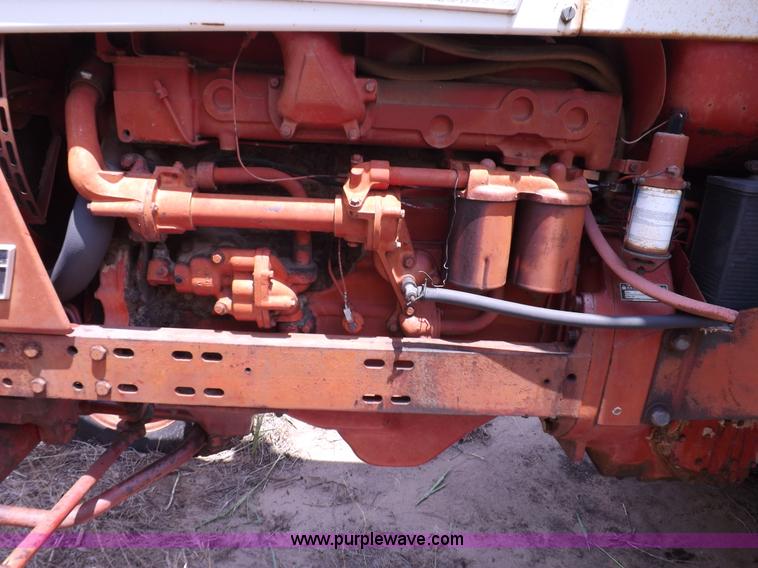 image for item H1807 International 856 tractor