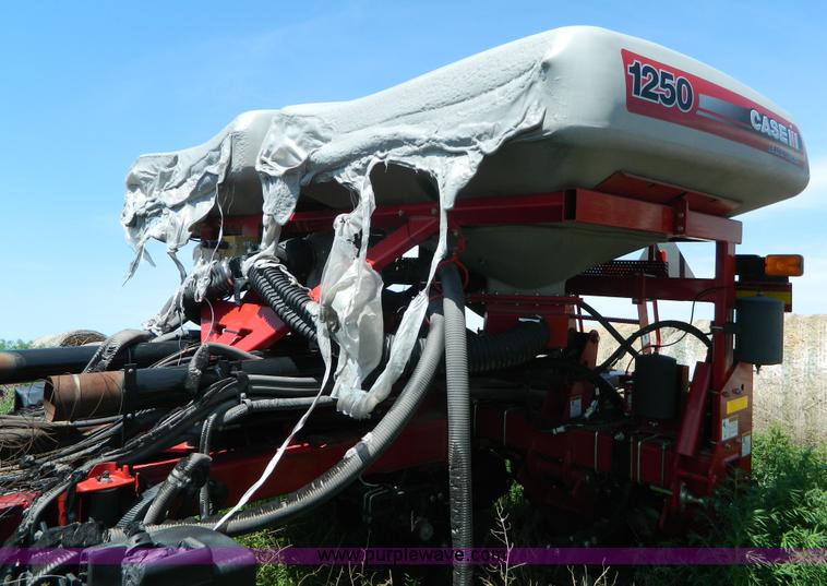 image for item H2455 2012 Case IH 1250 planter