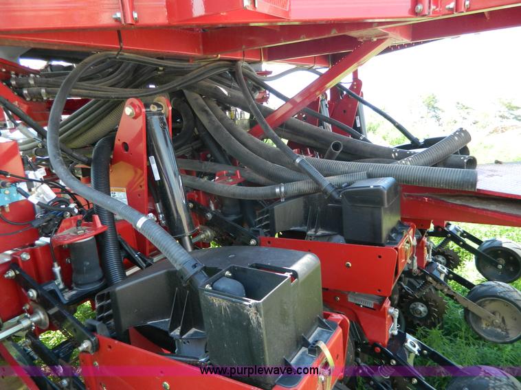 image for item H2455 2012 Case IH 1250 planter