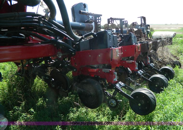 image for item H2455 2012 Case IH 1250 planter