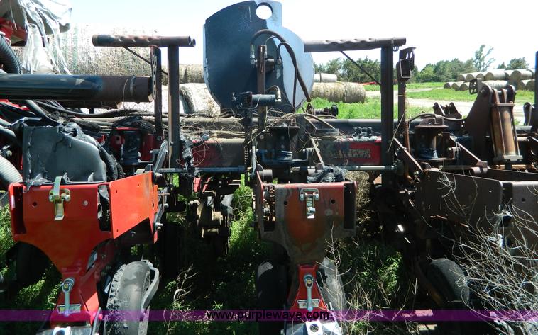 image for item H2455 2012 Case IH 1250 planter