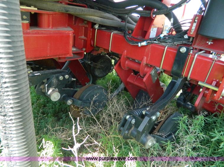 image for item H2455 2012 Case IH 1250 planter