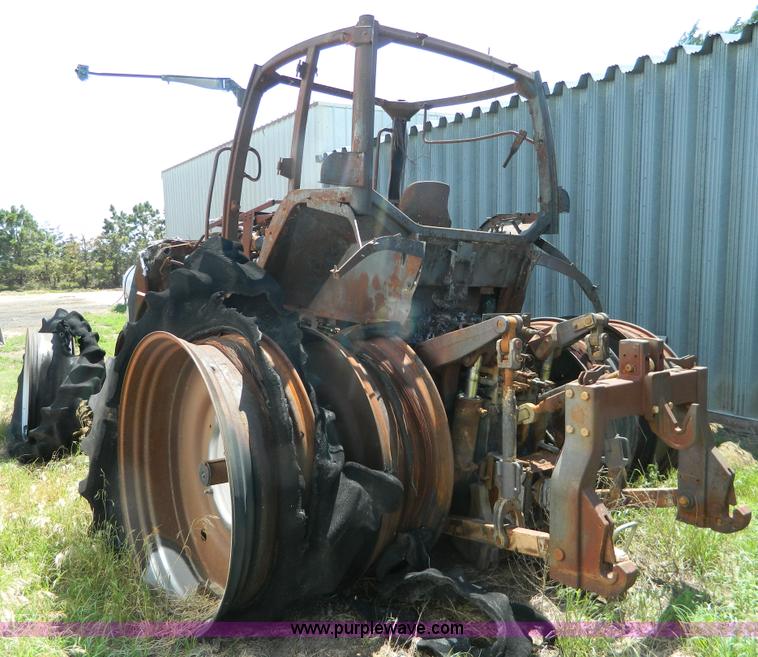 image for item H2456 2011 Case IH Magnum tractor