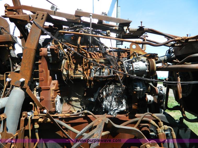 image for item H2456 2011 Case IH Magnum tractor