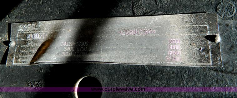 image for item H2456 2011 Case IH Magnum tractor