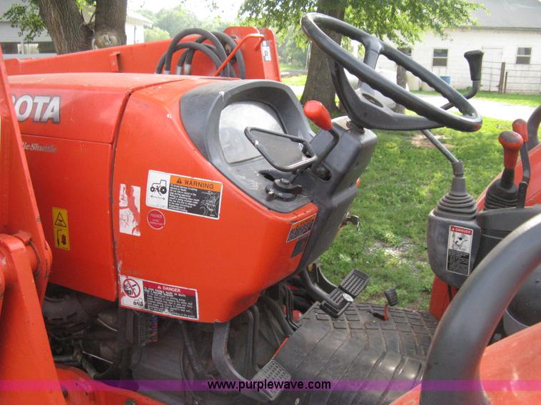 image for item H5365 2008 Kubota M8540 MFWD tractor