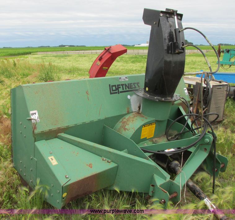 image for item I2507 Loftness 1082BTSG snow blower