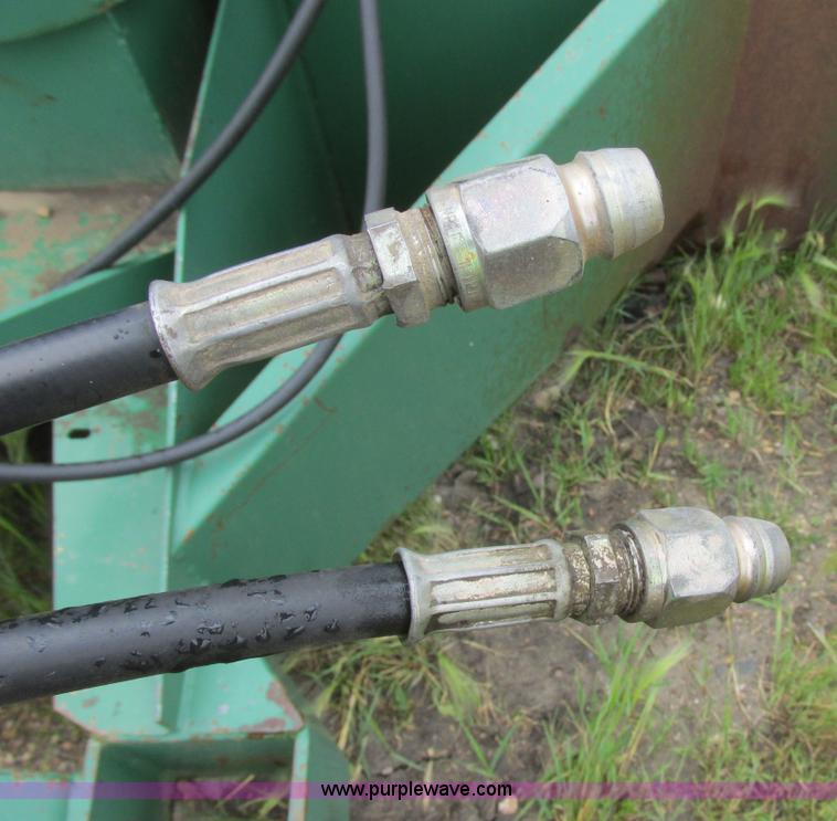 image for item I2507 Loftness 1082BTSG snow blower