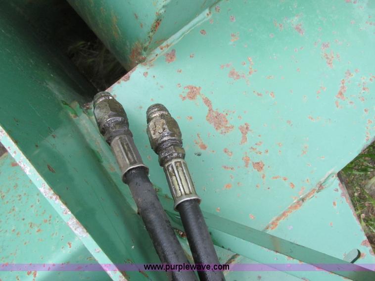 image for item I2507 Loftness 1082BTSG snow blower