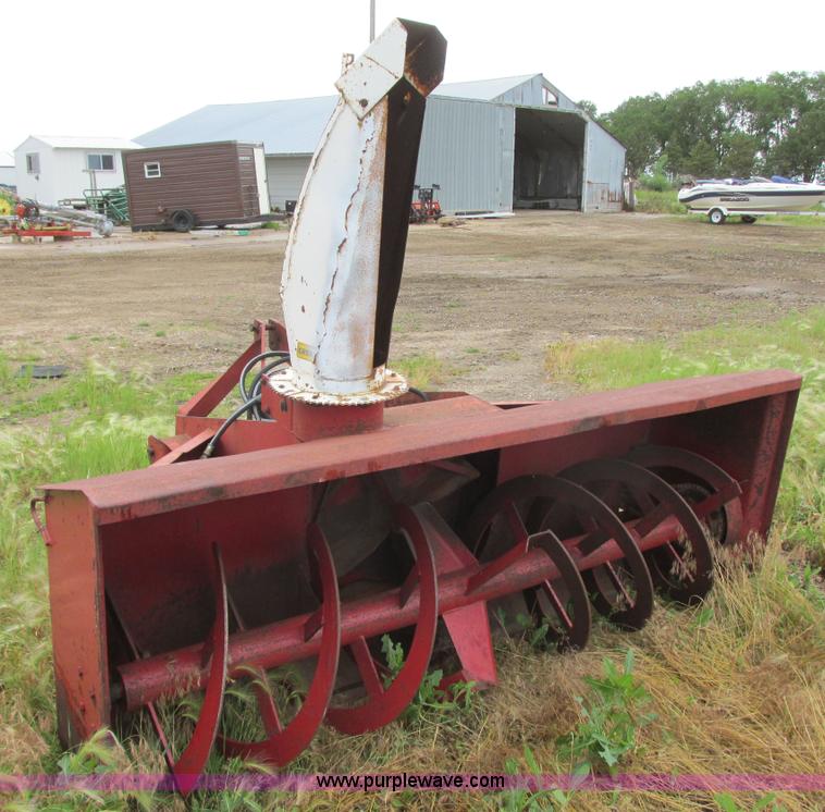 image for item I2508 Loftness snow blower
