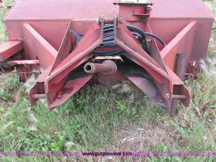 image for item I2508 Loftness snow blower