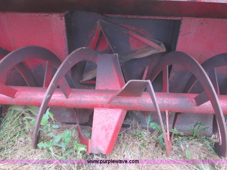 image for item I2508 Loftness snow blower