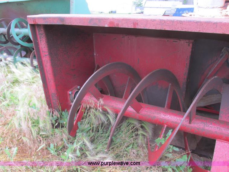 image for item I2508 Loftness snow blower