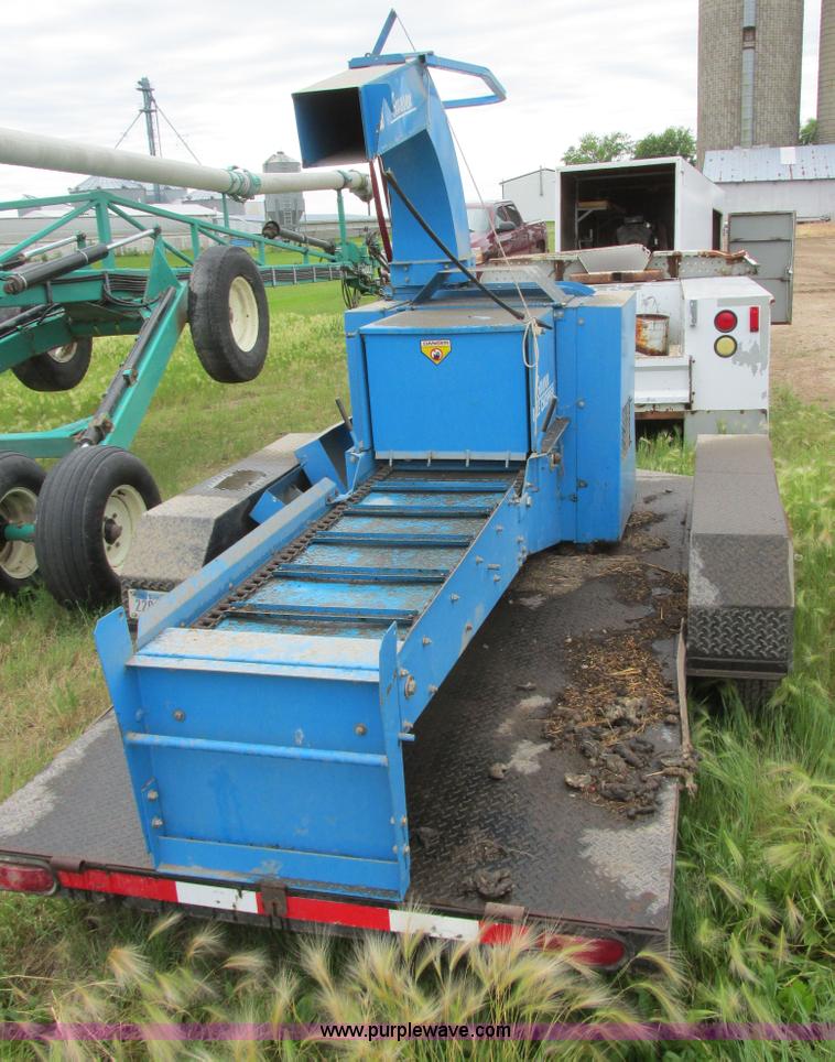 image for item I2511 Goosen bale chopper