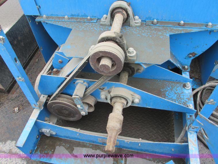 image for item I2511 Goosen bale chopper