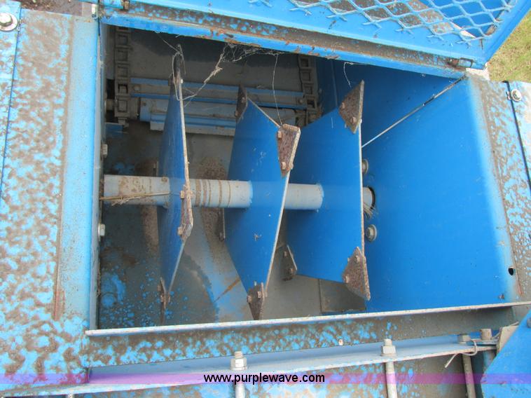 image for item I2511 Goosen bale chopper