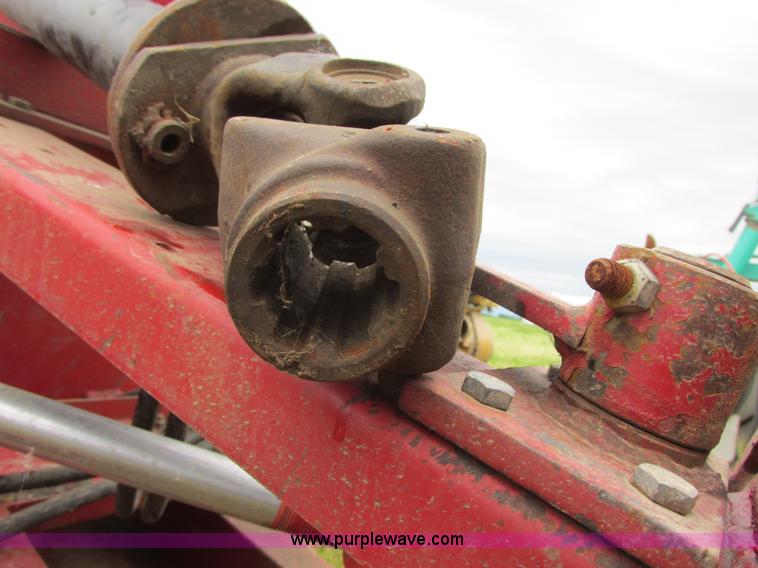 image for item I2515 International 80 snow blower