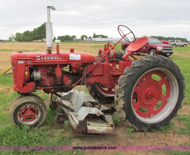image for item I2520 International C tractor