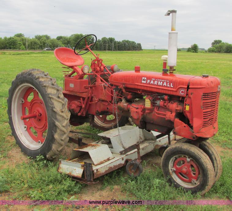 image for item I2520 International C tractor