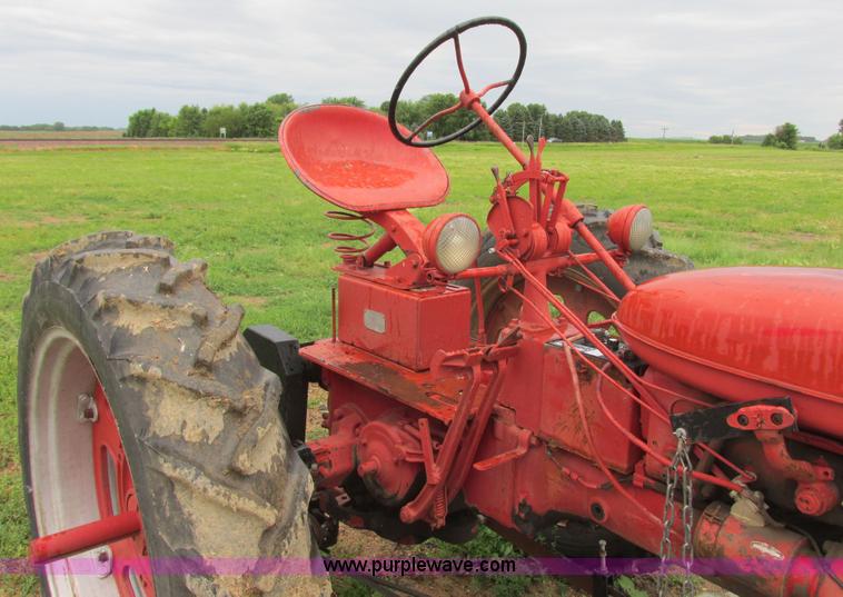 image for item I2520 International C tractor