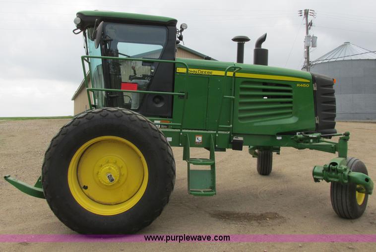 image for item I2543 2013 John Deere R450 SP self-propelled windrower
