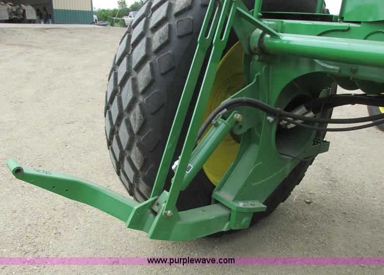 image for item I2543 2013 John Deere R450 SP self-propelled windrower