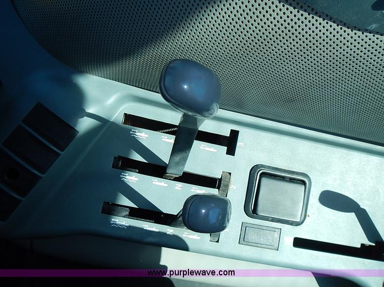 image for item I3589 2000 Case IH CX80 MFWD tractor