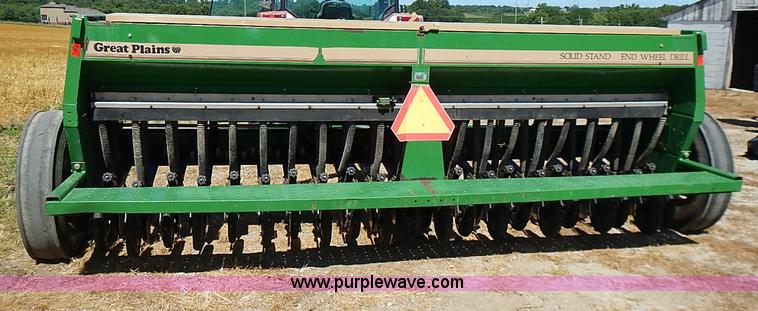 image for item I3590 Great Plains Solid Stand 13 grain drill