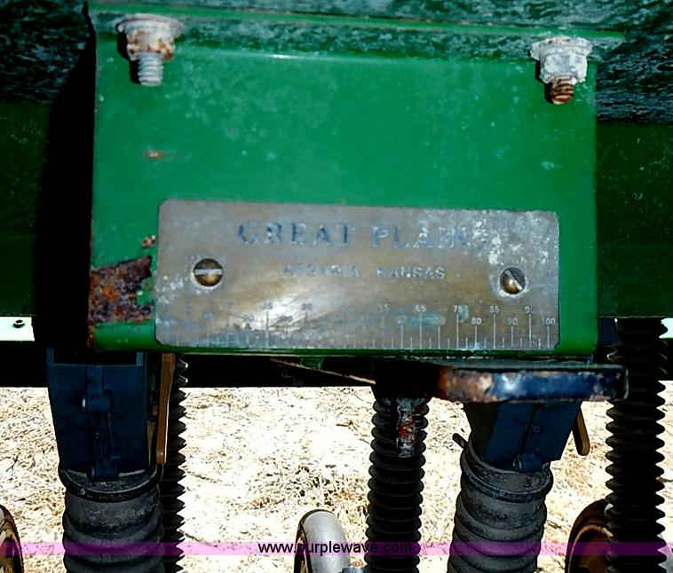 image for item I3590 Great Plains Solid Stand 13 grain drill