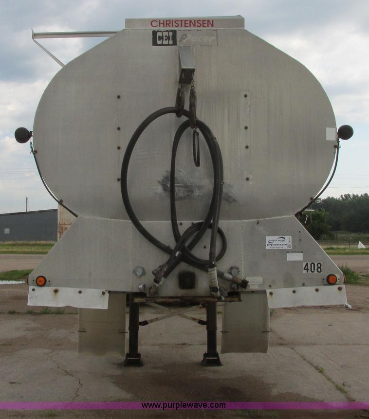 image for item I6241 1997 CEI Pacer AT35L-40-1254 aluminum bulk trailer