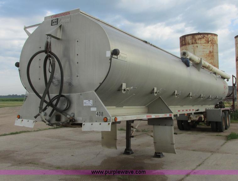 image for item I6241 1997 CEI Pacer AT35L-40-1254 aluminum bulk trailer