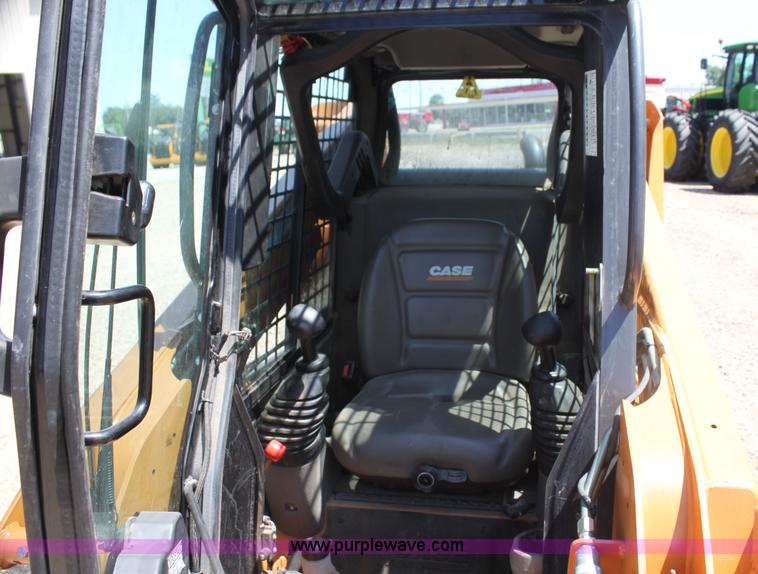 image for item I7298 2009 Case 430 Series 3 skid steer
