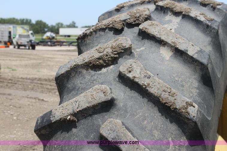 image for item I7317 1979 John Deere 4840 tractor
