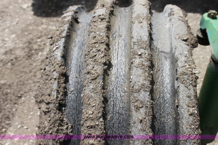 image for item I7317 1979 John Deere 4840 tractor