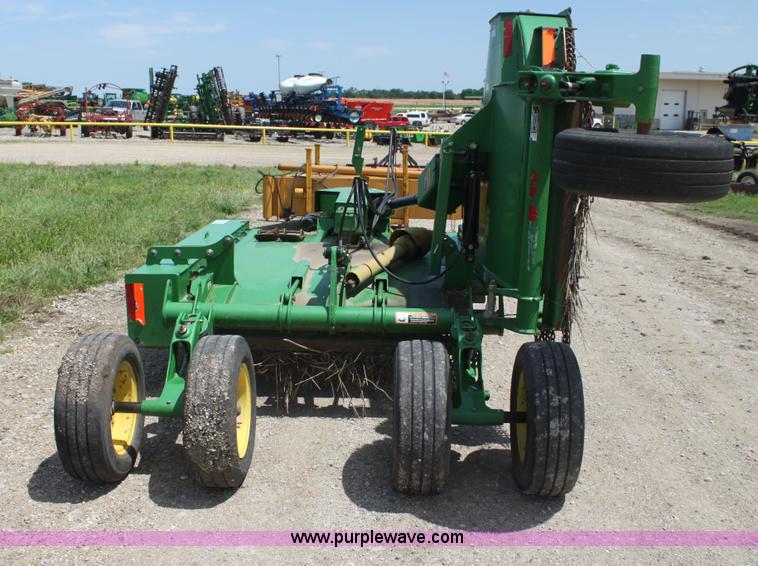 image for item I7322 2010 John Deere CX15 rotary mower
