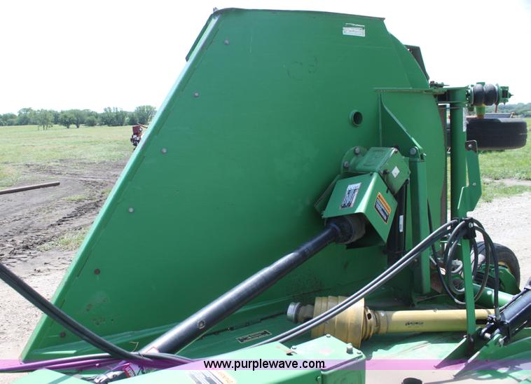 image for item I7322 2010 John Deere CX15 rotary mower