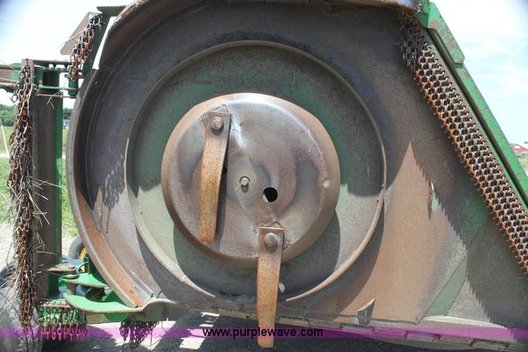 image for item I7322 2010 John Deere CX15 rotary mower