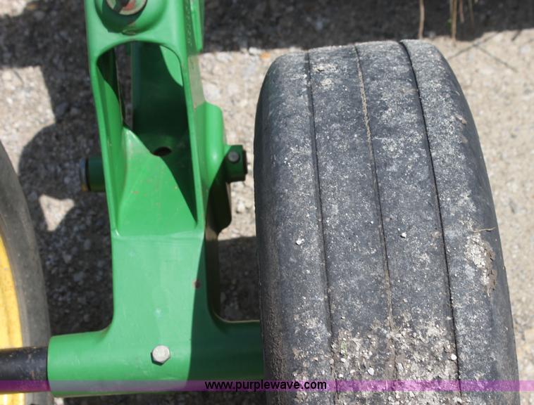 image for item I7322 2010 John Deere CX15 rotary mower