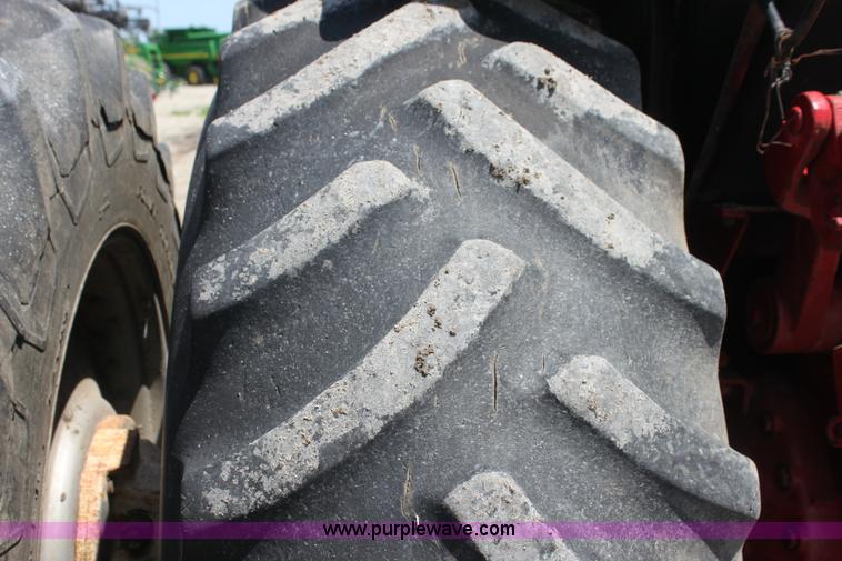 image for item I7324 1981 International 1486 tractor