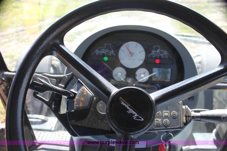 image for item I7326 2006 Challenger MT525B tractor