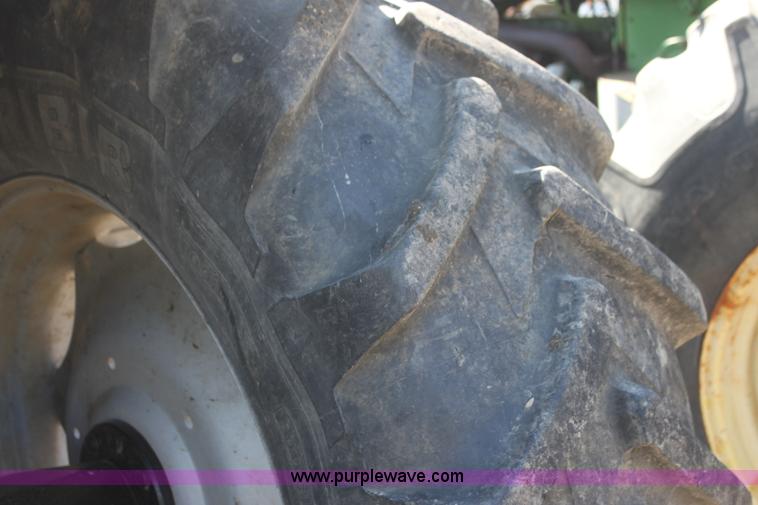 image for item I7326 2006 Challenger MT525B tractor