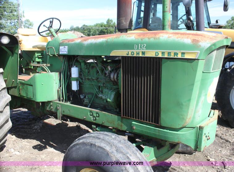 image for item I7327 1963 John Deere 5010 tractor