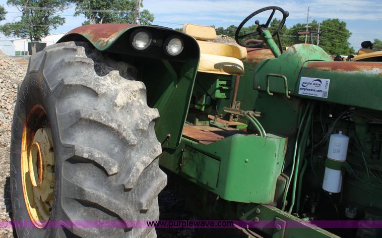 image for item I7327 1963 John Deere 5010 tractor