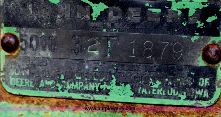 image for item I7327 1963 John Deere 5010 tractor