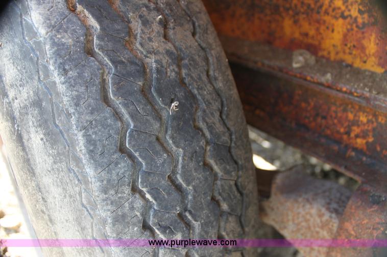 image for item I7328 1975 Gene equipment trailer