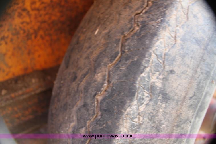 image for item I7328 1975 Gene equipment trailer